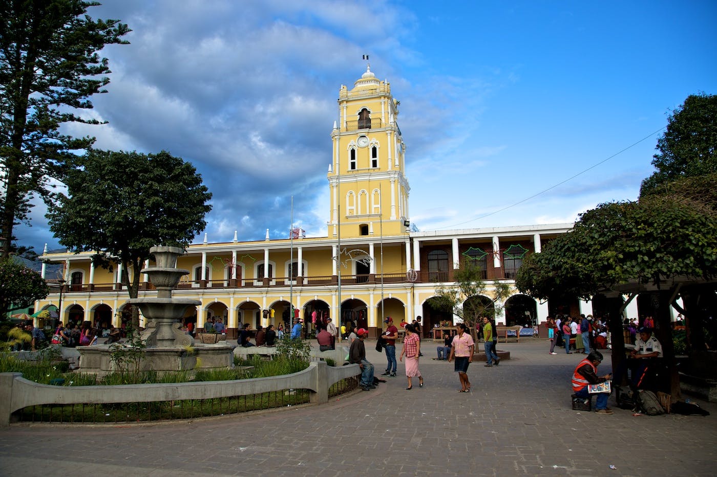 plaza de Huehuetenango Guatemala